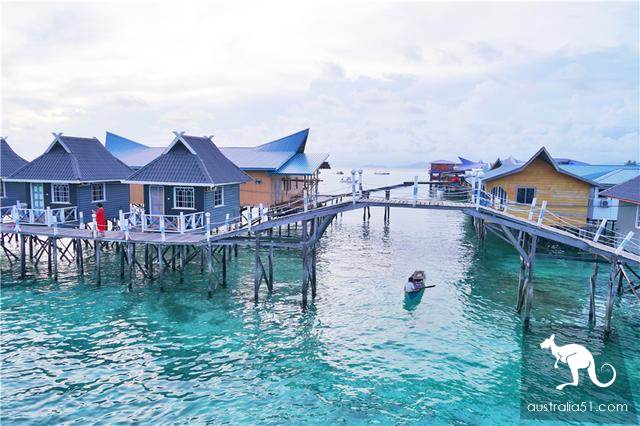 Deep in Malaysia's sea, the 'Garden of Eden ', a world-class diving resort, is the kingdom of Merlot