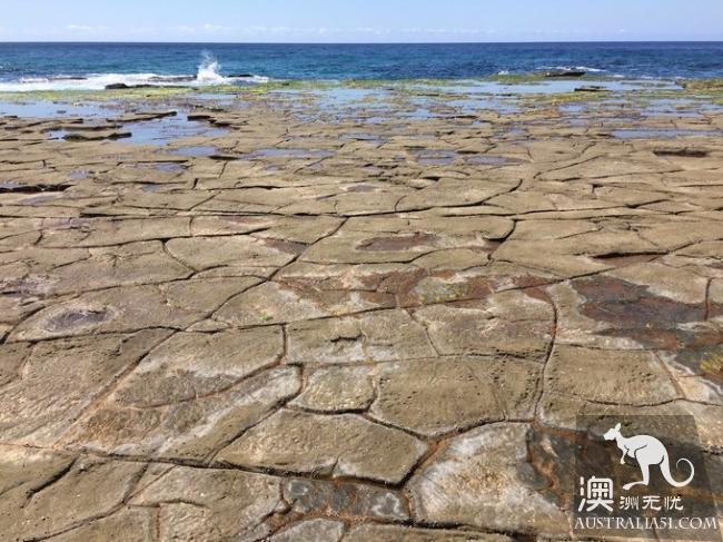 Trudging mountains and waters to see you, Sydney eight-character Lake Journey