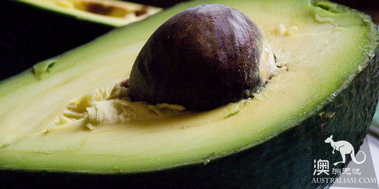 How to choose good avocado and the right way to eat avocado