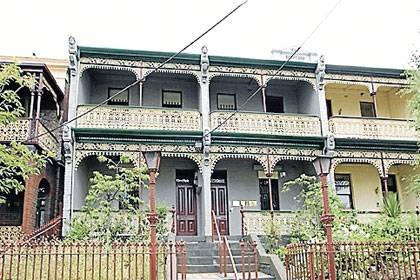 Is your house Victorian or Edwards? The picture says the six styles of Australian housing