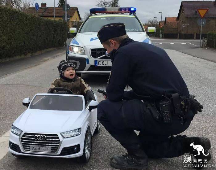 What should I do when I get stopped by the police in Australia?