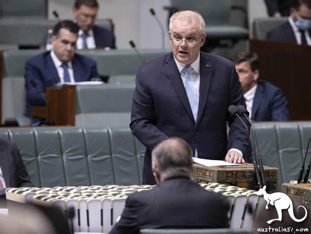 The overseas students' plan to return to Australia is expected to be renewed