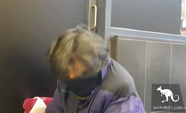 Australian media, police were deployed, Melbourne begging aunt was investigated alive at the scene
