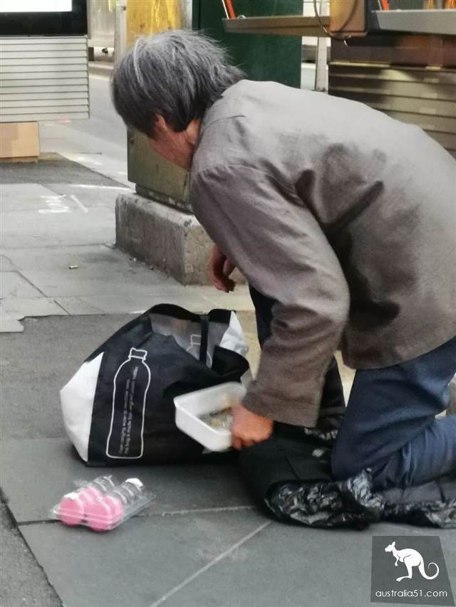 Australian media, police were deployed, Melbourne begging aunt was investigated alive at the scene