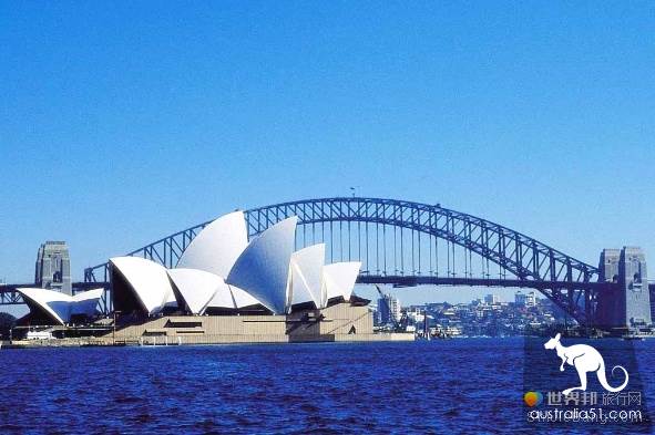 Sydney Double Sightseeing Bus (Downtown + Bondi Beach) route, full tour and ticket purchase.
