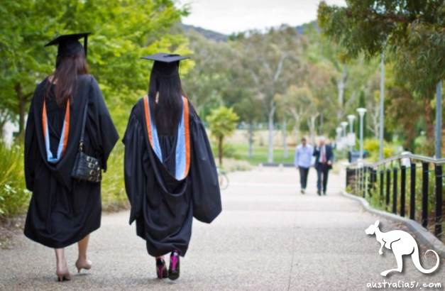 The Prime Minister announced a timetable to restart domestic travel and delayed the return of overseas students to Australia