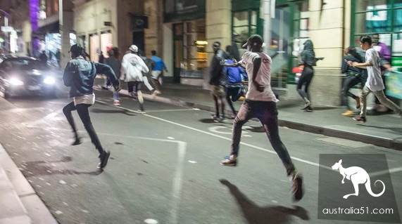 Exposure! 8 young gangs, African Americans raged Melbourne after 00! Parents: because children can't find a jo