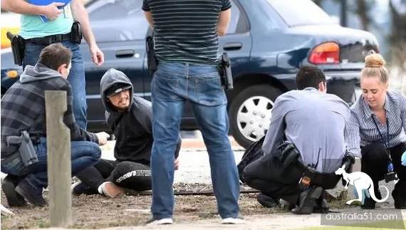 Exposure! 8 young gangs, African Americans raged Melbourne after 00! Parents: because children can't find a jo