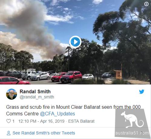 The fire is out of control! A forest fire broke out in Ballarat, a famous scenic spot in Victoria, and authorities warned residents to evacuate quickly.