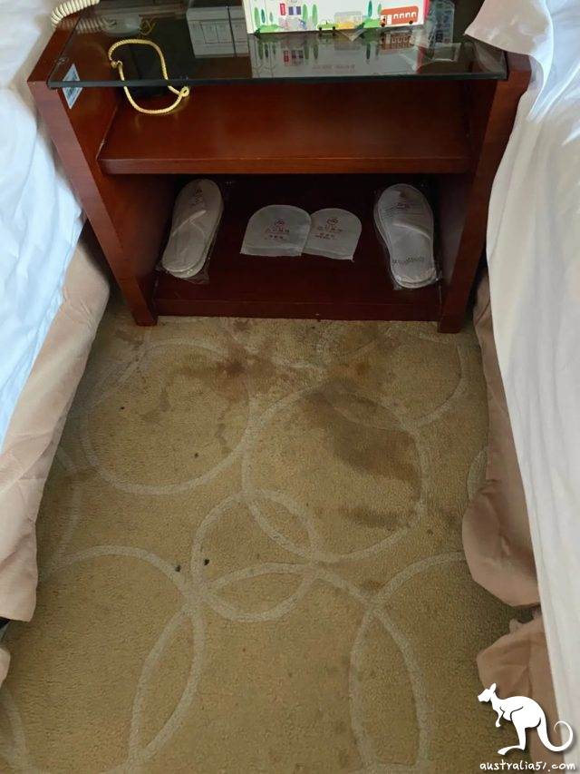 After returning to China, the students complained about the isolation hotel 'expensive dirty mess '! CDC chokes :' are you coming back? '