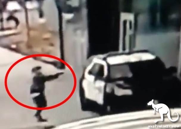 Two officers in Los Angeles were shot, offering a reward of 100,000