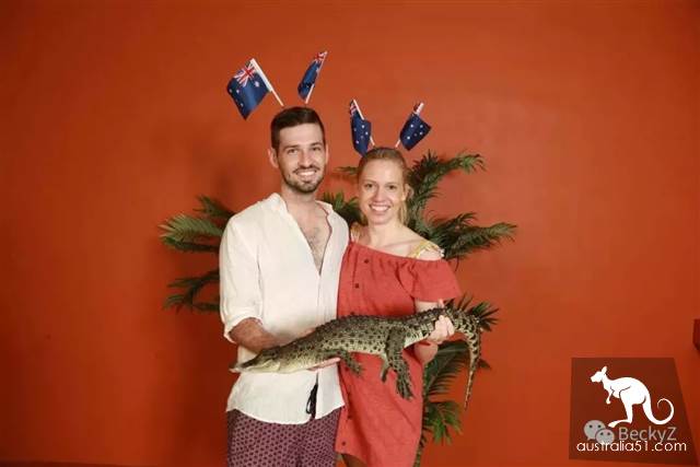What do I do every day, a photographer at Darwin crocodile park?