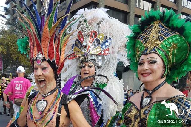 Tell the world to be yourself, the Chinese at Sydney's homosexual love carnival