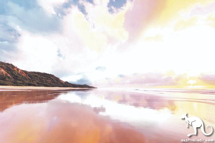 Beautiful Paradise on the World Heritage List: Fraser Island