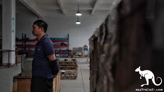 Under the influence of the epidemic, China's bottom migrant workers and college graduates facing difficulties