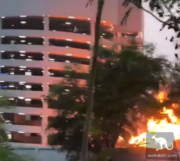 Burst! With a gun strafed the Thai mall,21 dead and 30 wounded