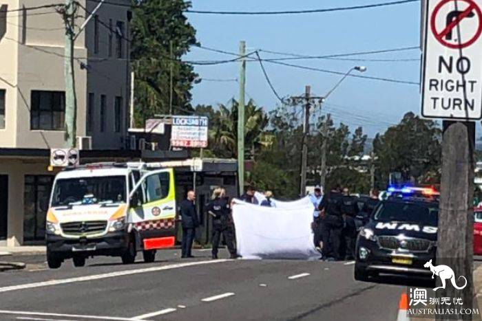 Sudden: truck driver escapes after stabbing a man in a car accident in the southern suburb of Sydney, surrounded by police and stabs himself to death