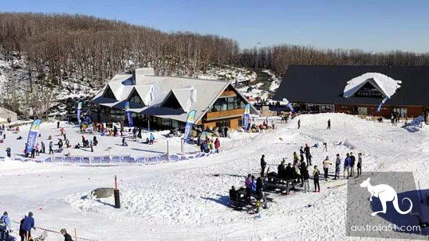 Excited! There's heavy snow around Melbourne, and the fun ski season begins! Skiing strategy in 2019 is the best.