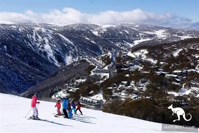 Excited! There's heavy snow around Melbourne, and the fun ski season begins! Skiing strategy in 2019 is the best.