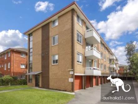 Small old house is the most popular near CBD in Sydney