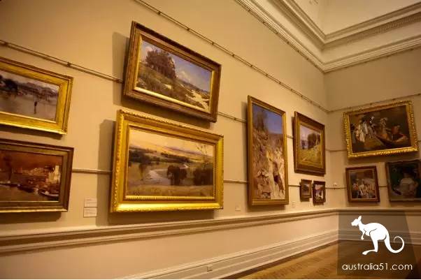 Walk into Sydney's coolest top 10 museums