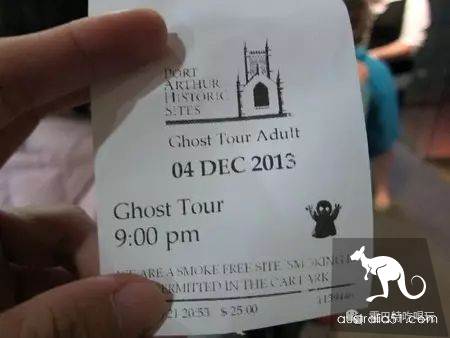亚瑟港夜晚的探险之旅，勇敢者的旅行