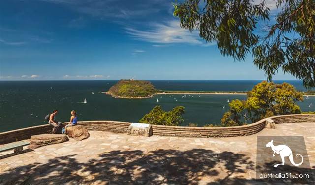 Spit blood! There are 12 beautiful scenic spots around Sydney and 19 characteristic towns! Take baby and play with one.
