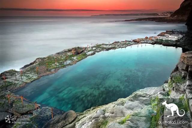 Spit blood! There are 12 beautiful scenic spots around Sydney and 19 characteristic towns! Take baby and play with one.