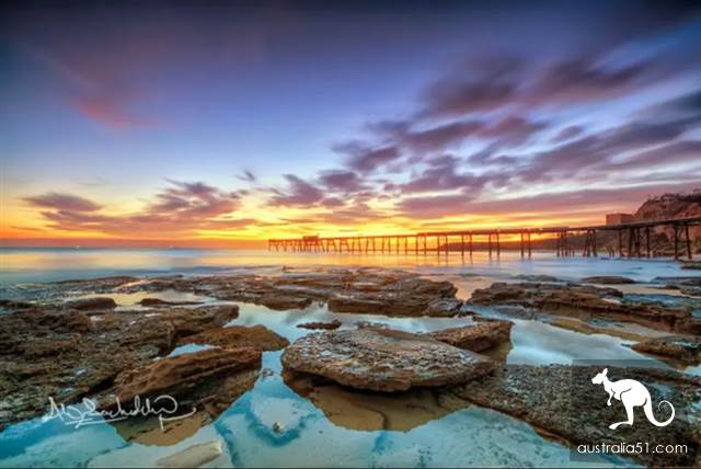 Spit blood! There are 12 beautiful scenic spots around Sydney and 19 characteristic towns! Take baby and play with one.