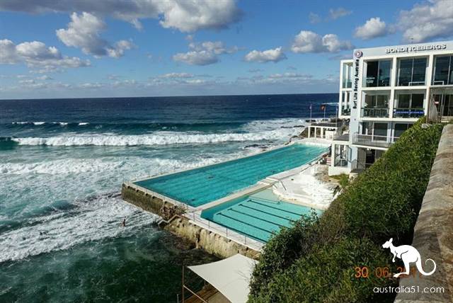 Six kilometers to explore Sydney's best-known coastal trekking route: Bundy to Kugibstep Road