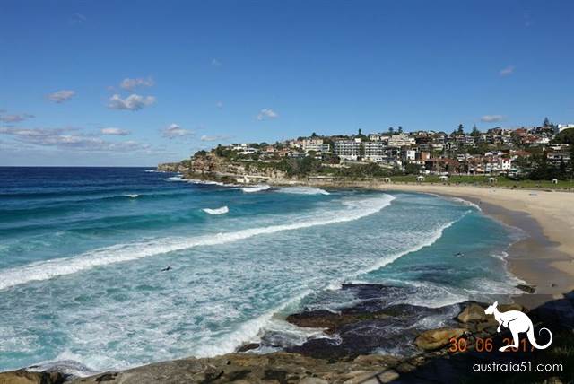Six kilometers to explore Sydney's best-known coastal trekking route: Bundy to Kugibstep Road