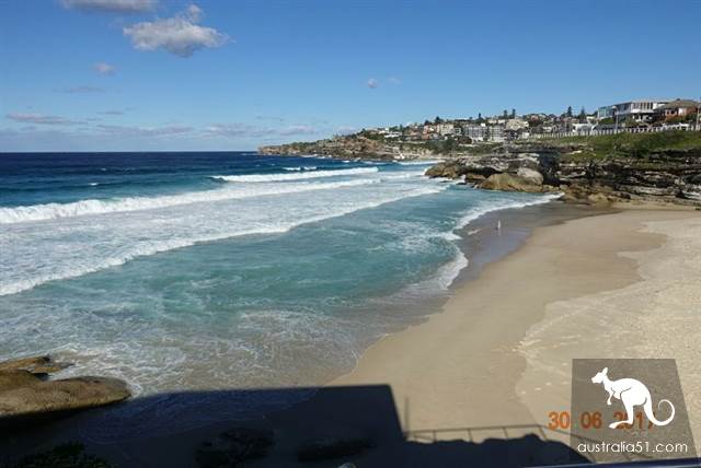 Six kilometers to explore Sydney's best-known coastal trekking route: Bundy to Kugibstep Road