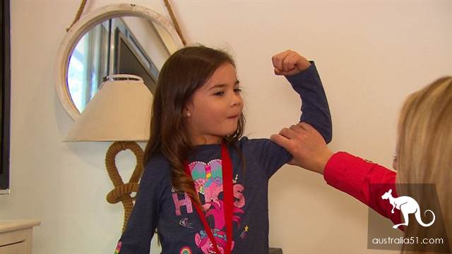 Hero! Sydney 5-year-old girl pulls fainted mother out of the house