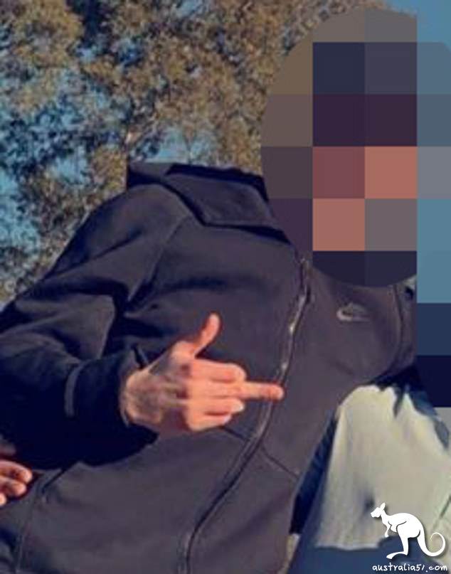 Sydney private school students gathered to hurt 9 people were caught, the victim was stabbed