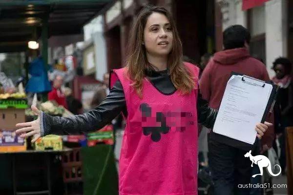 Meet these people on the streets of CBD in Melbourne and run away, favorite to stare at Chinese! Personal experience of Chinese students: there is no way to prevent it!