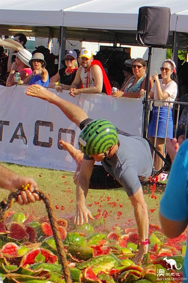 Watermelon festival in the small town of Chinchilla, Kunzhou, where watermelons are not used for food.