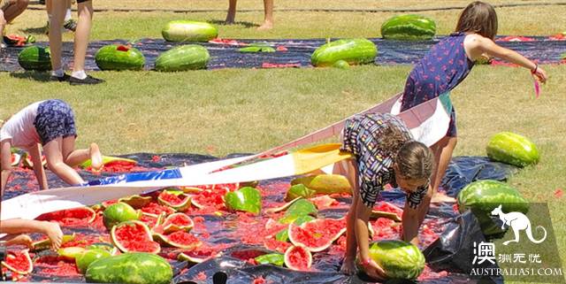 Watermelon festival in the small town of Chinchilla, Kunzhou, where watermelons are not used for food.
