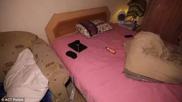 Stunned! Prostitution, a Chinese mother in Canberra, was arrested, and brothel was driven in a residential area.