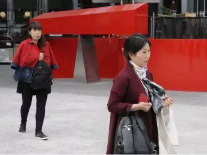 Stunned! Prostitution, a Chinese mother in Canberra, was arrested, and brothel was driven in a residential area.