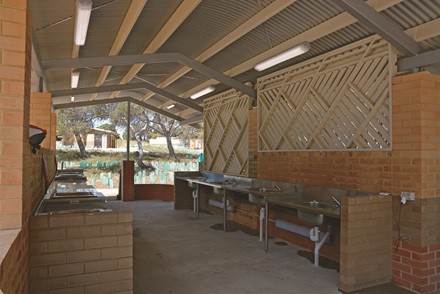 The hometown of the Internet famous short kangaroo, the residential gourmet section of Rothenis Island in Western Australia