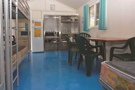 The hometown of the Internet famous short kangaroo, the residential gourmet section of Rothenis Island in Western Australia
