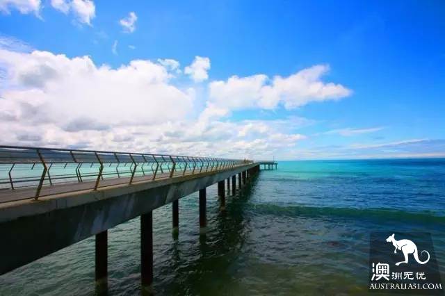 Travel, quiet town Ron, meet the softest time on ocean road