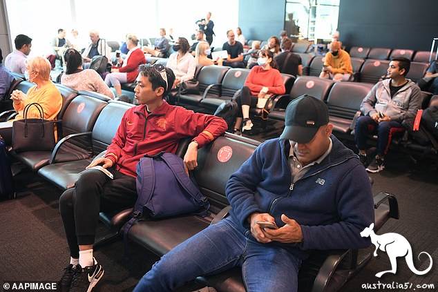 New Zealanders are allowed to travel to Australia, but the travel ban is likely to be extended