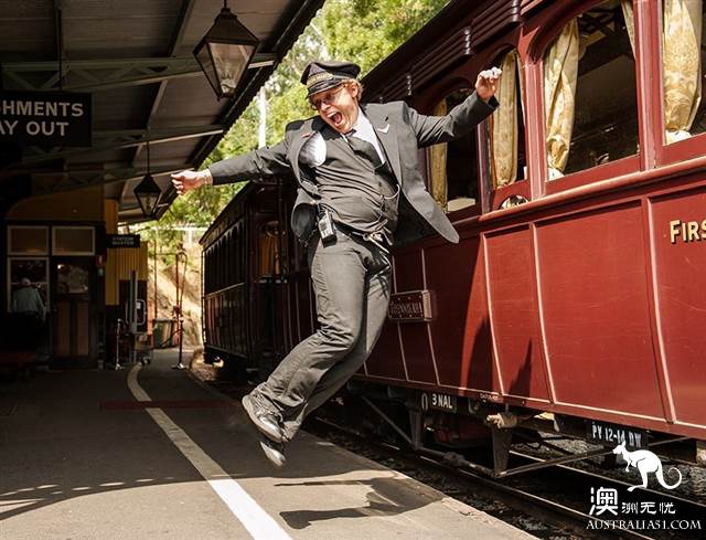 One hundred years old, Puffing Billy Railway Little train, why is it still favored today? (attached with mini train play introduction)