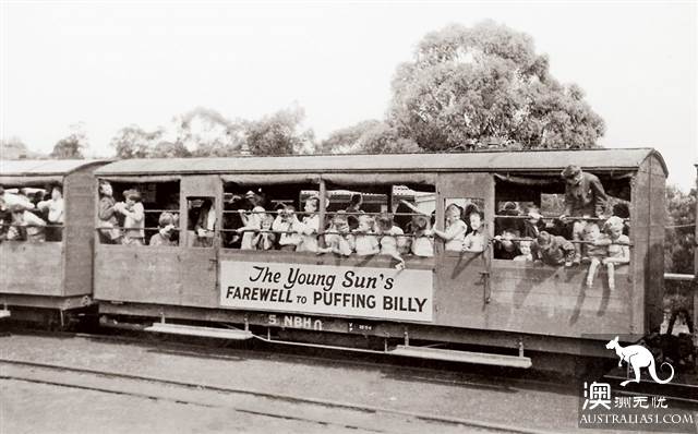 One hundred years old, Puffing Billy Railway Little train, why is it still favored today? (attached with mini train play introduction)