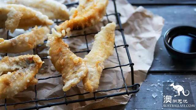 What are the names of vegetables, fish and spices that are often sold in Australian supermarkets? How do you eat it?