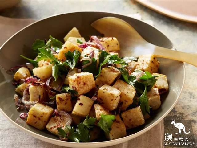 What are the names of vegetables, fish and spices that are often sold in Australian supermarkets? How do you eat it?