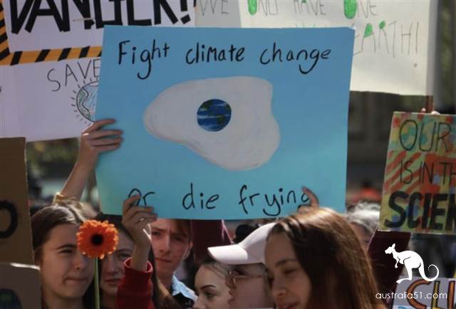 300000 Australian Youth parade calls for Climate change threat Earth