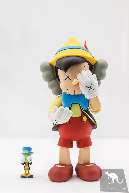 Have been waiting for a long time! < KAWS: A companion to the lonely times.