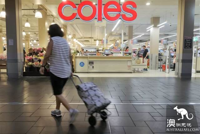 Australia's retail market-style 'Dinosaur Extinction'